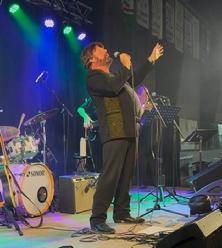 Carl Acuff Jr. Singing
